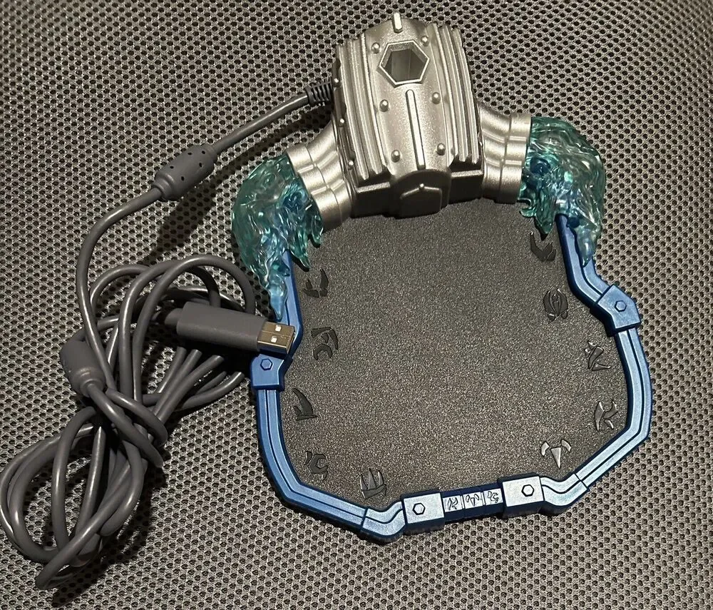 Skylanders SuperChargers Portal of Power (Model 87504790) Xbox360 (TESTED)